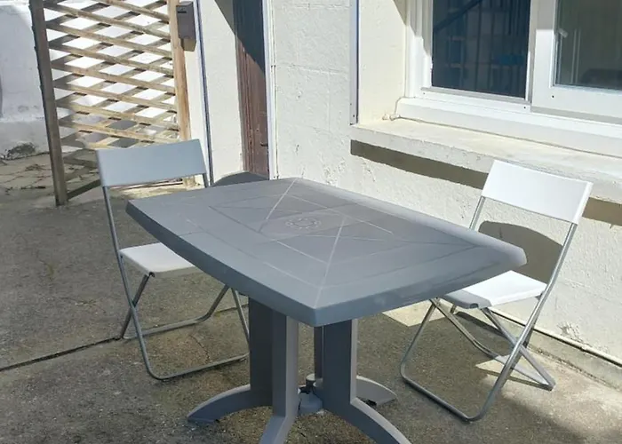 Bord De Mer : Charmante Maison De Pecheur